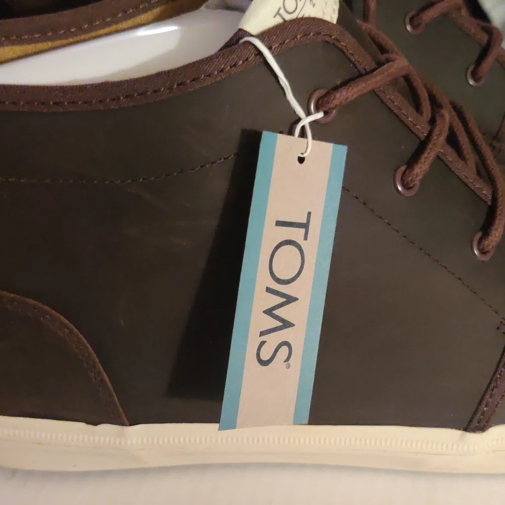 TOMS Men's Carlo Mid Terrain Chukka Boots Size 14 Nwt